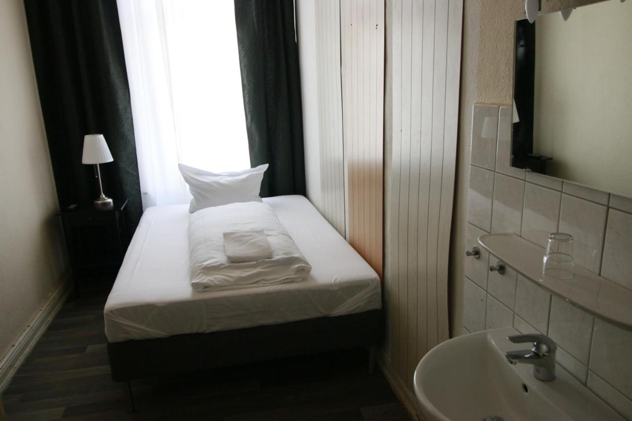 Hotel Bee Fang Hamburg Dış mekan fotoğraf